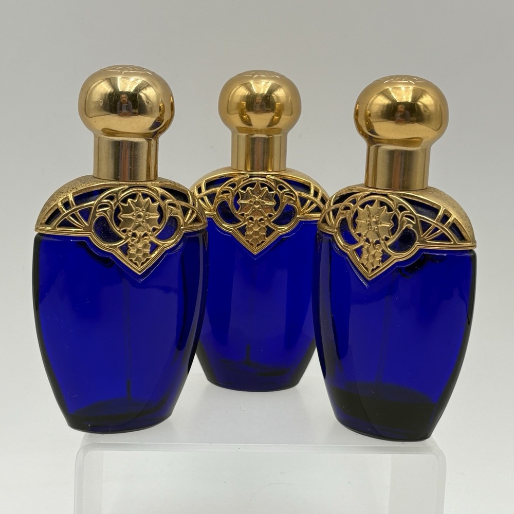 Vintage AVON Mesmerize 1.7 oz Cobalt Blue Glass Spray‎ Perfume Bottle